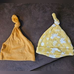 Baby Hats Gender Neutral NB Lot of 2